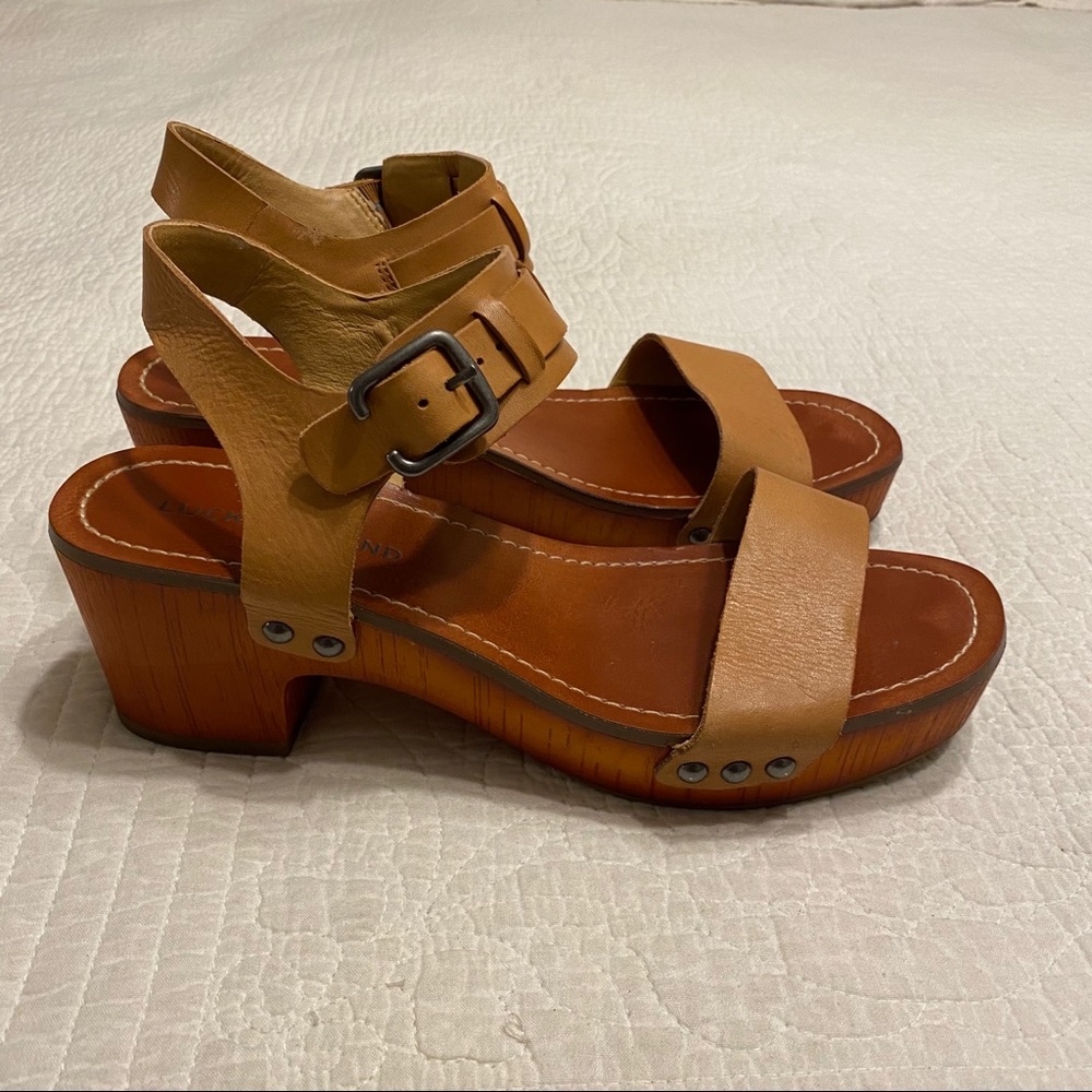 Lucky Brand Hannela Chunky Wood Sandals